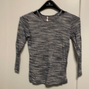 Poof girl lightweight long sleeve tee size small